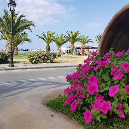 Διαμέρισμα Petite Palace *