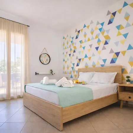 Petite Palace Origin Near The Apartment Rethymno (Crete)